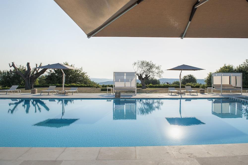 Hotel Masseria Della Volpe 4*